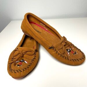 Minnetonka Thunderbird Animikii Suede Beaded Hardsole Moccasin Size 9.5 Women’s